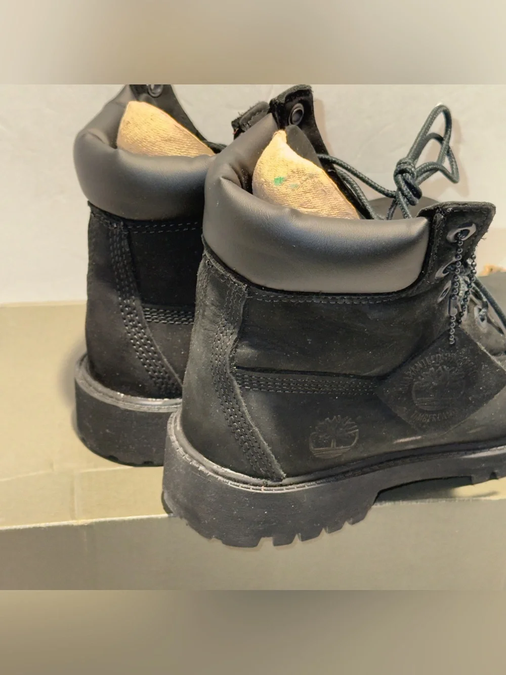 TIMBERLAND PREMIUM 6INCH WATERPROOF BOOT JUNIOR 'S NEW Medium Width
